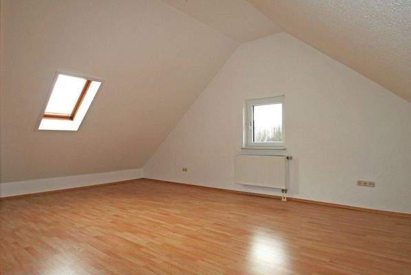 Schlafzimmer im Dachspitz2