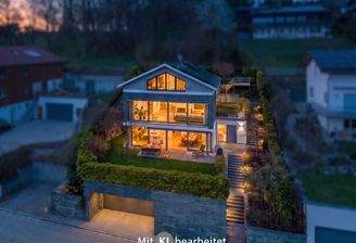 Außenansicht, KI-bearbeitete Abendstimmung