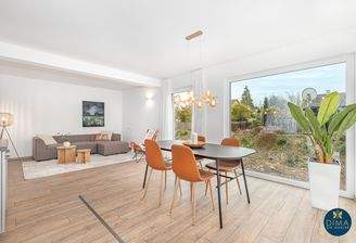  Wohn- und Essbereich