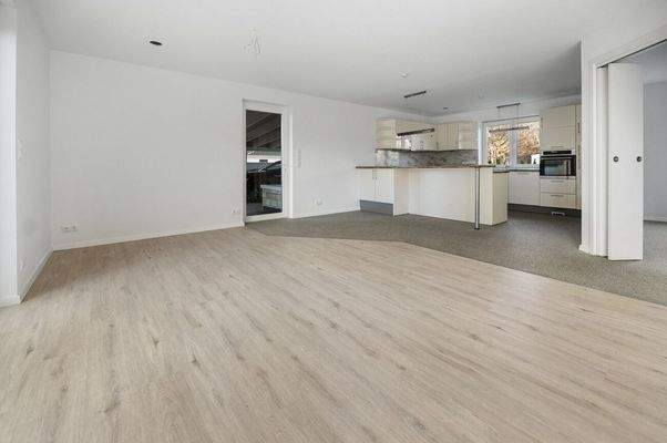 Wohn- und Esszimmer II