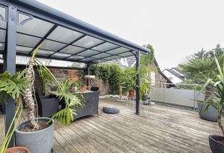 1-1-OG Terrasse- Wohnbeispiel.jpg