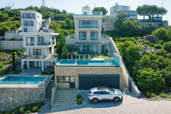 Panoramic Sea-View Villa with Infinity Pool in Bodrum