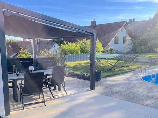 Terrase mit Überdachung