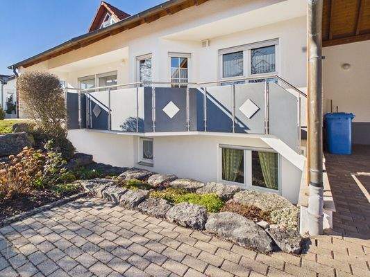 Außenzugang zur Terrasse