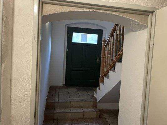 Treppenhaus zum Hinterzugang/Garten (2)