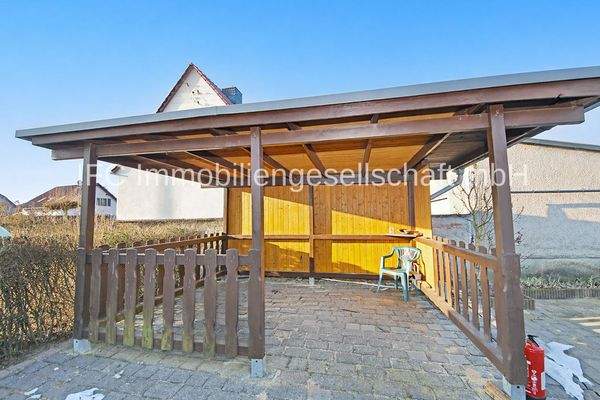 überdachte Terrasse