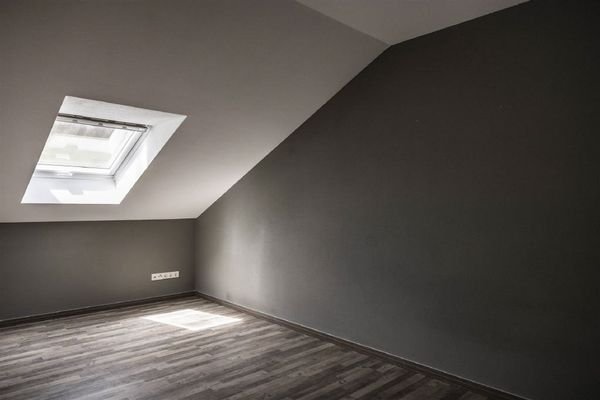 2 Zimmer im DG