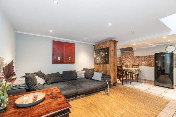 Wohn-, Küchen- und Essbereich