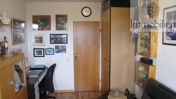 Büro / Kinderzimmer