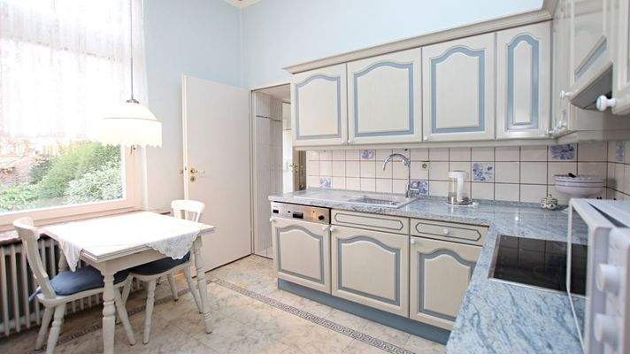 Küche - Hochparterre-Wohnung