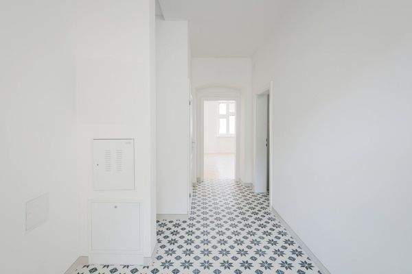 Vorraum mit Blick in die Wohnküche