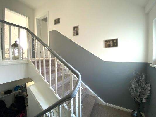 Treppenhaus (DG Vorderhaus)