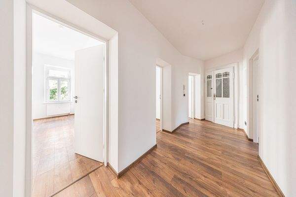 Leipzig - Sellerhausen-Stünz | Flur - 1.OG links (nach Renovierung 2025)