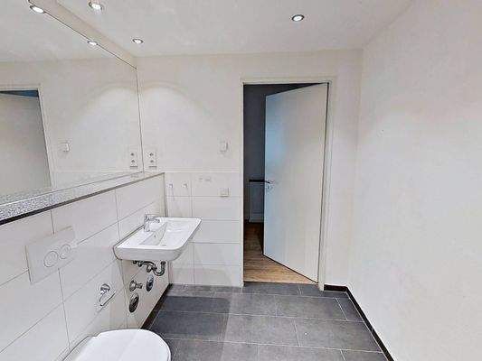 Ansicht II: Badezimmer