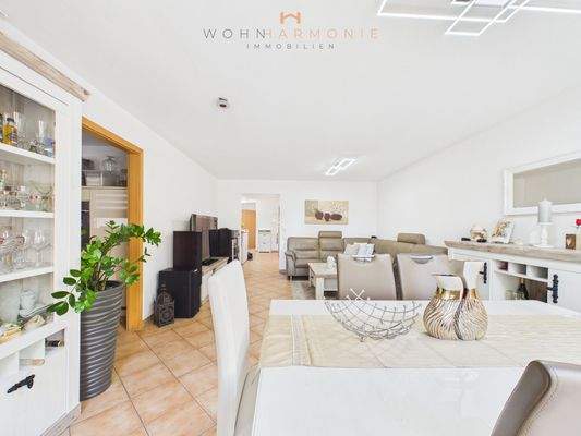 Wohn- und Essbereich