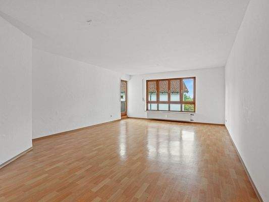 Großzügiges Wohnzimmer