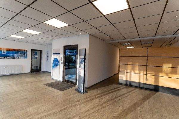 Foyer und Zugang zur Büroetage