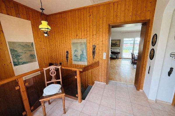 13 Eingangsbereich EG