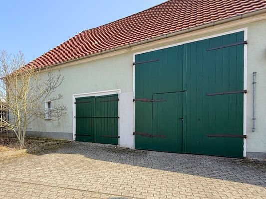 großes Scheunentor