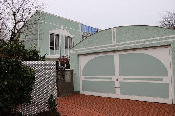 2 Eingang und Garage