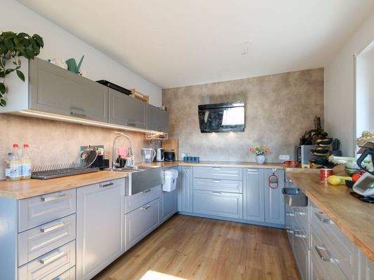 Große Landhausküche