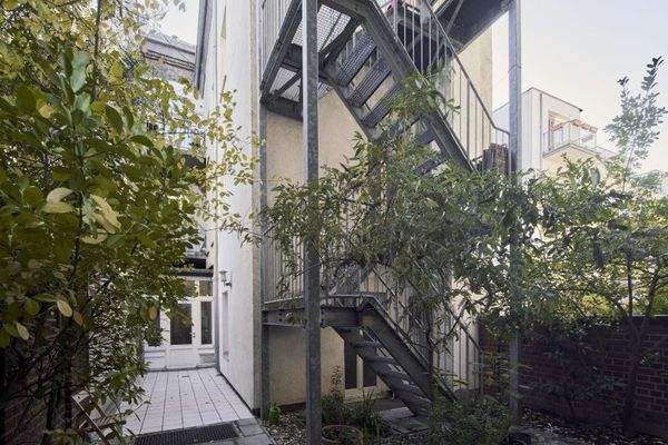 Innenhof und zweiter Rettungsweg Hinterhaus