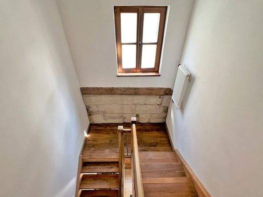 angenehm vom Obergeschoss ins Erdgeschoss