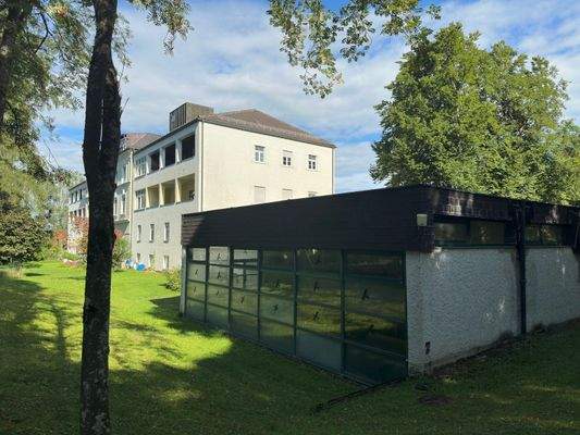 ehem. Schwimmbad