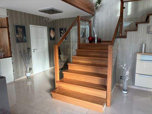 32 WhatsApp Image 2026-01-06 at 15.32.37 (9).jpeg