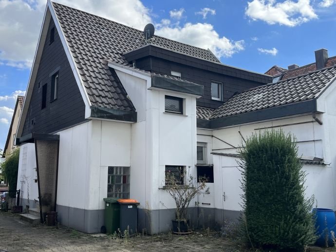 Freistehendes Einfamilienhaus in ruhiger Lage von Stuttgart Stammheim