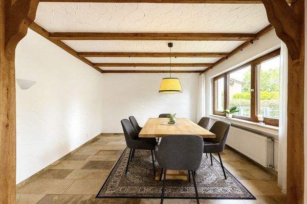 Essbereich EG virtuell möbeliert