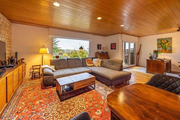 EG: Wohn- und Esszimmer