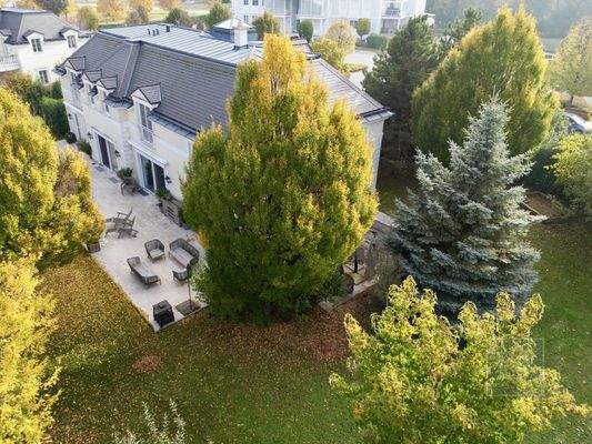 Luxusvilla Parkähnliches Anwesen