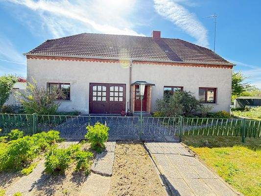 Einfamilienhaus mit viel Platz und fantastischem Grundstück