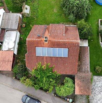 Blick auf Dach, vorhandene Solarthermie