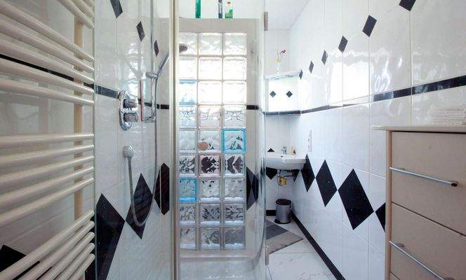 Duschbad im 1. Obergeschoss