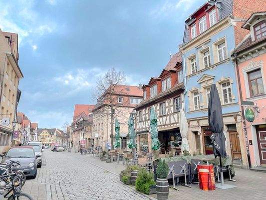 Das Haus liegt perfekt an der Gustavstraße