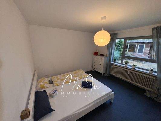 Wohnung 1 -  Schlafzimmer