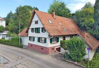 Außenansicht - Straßenseite