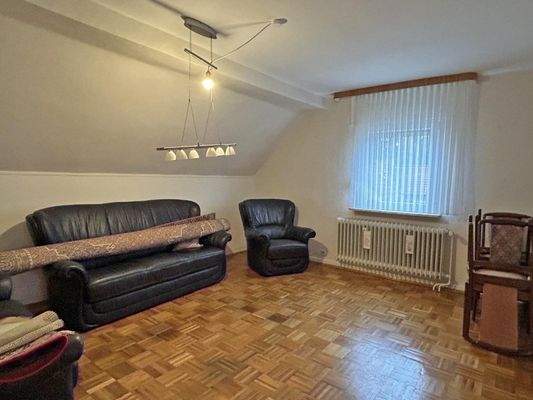 Kinder- oder Wohnzimmer DG