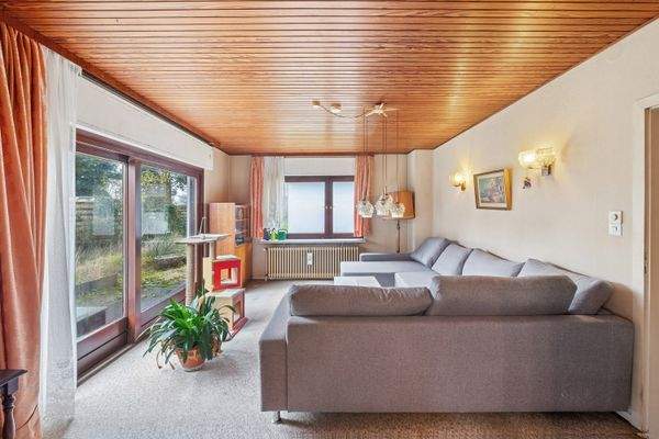 Wohnzimmer mit Zugang zur Terresse