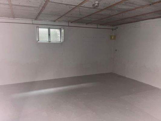 122c3bde-81f3-437a-962c-21975f41cc8b.jfif