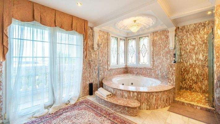 Luxusvilla mit Meerblick zum Verkauf in Sa Torre, Lluchmajor, Mallorca