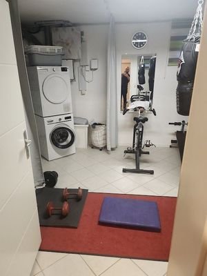 Fitnessraum im UG
