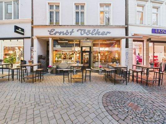 CAM05560G0-PR0026-STILL032