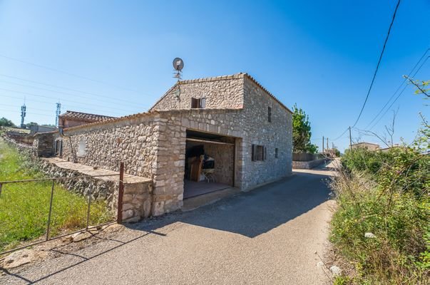 Garage und Finca