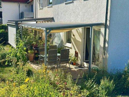Überdachte Terrasse