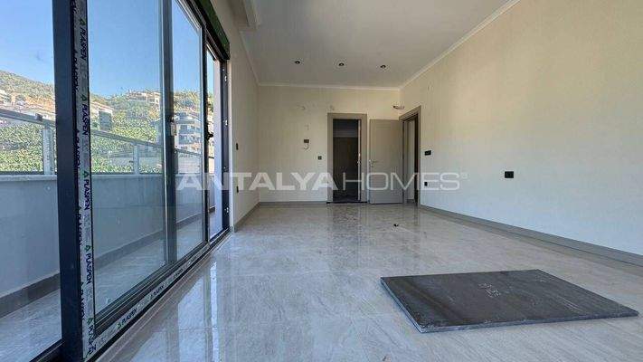 Flats in a Complex near Amenities in Alanya Turkey