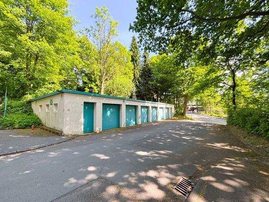 Garagen für Mitarbeiter