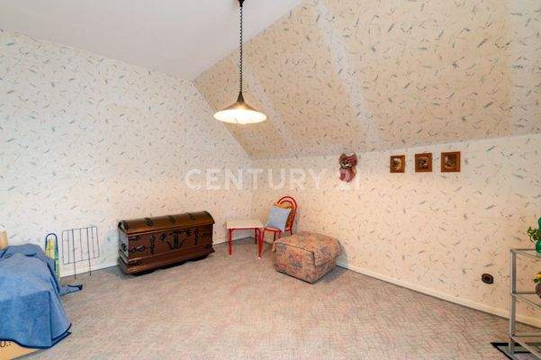 DG Kinderzimmer oder Schlafzimmer